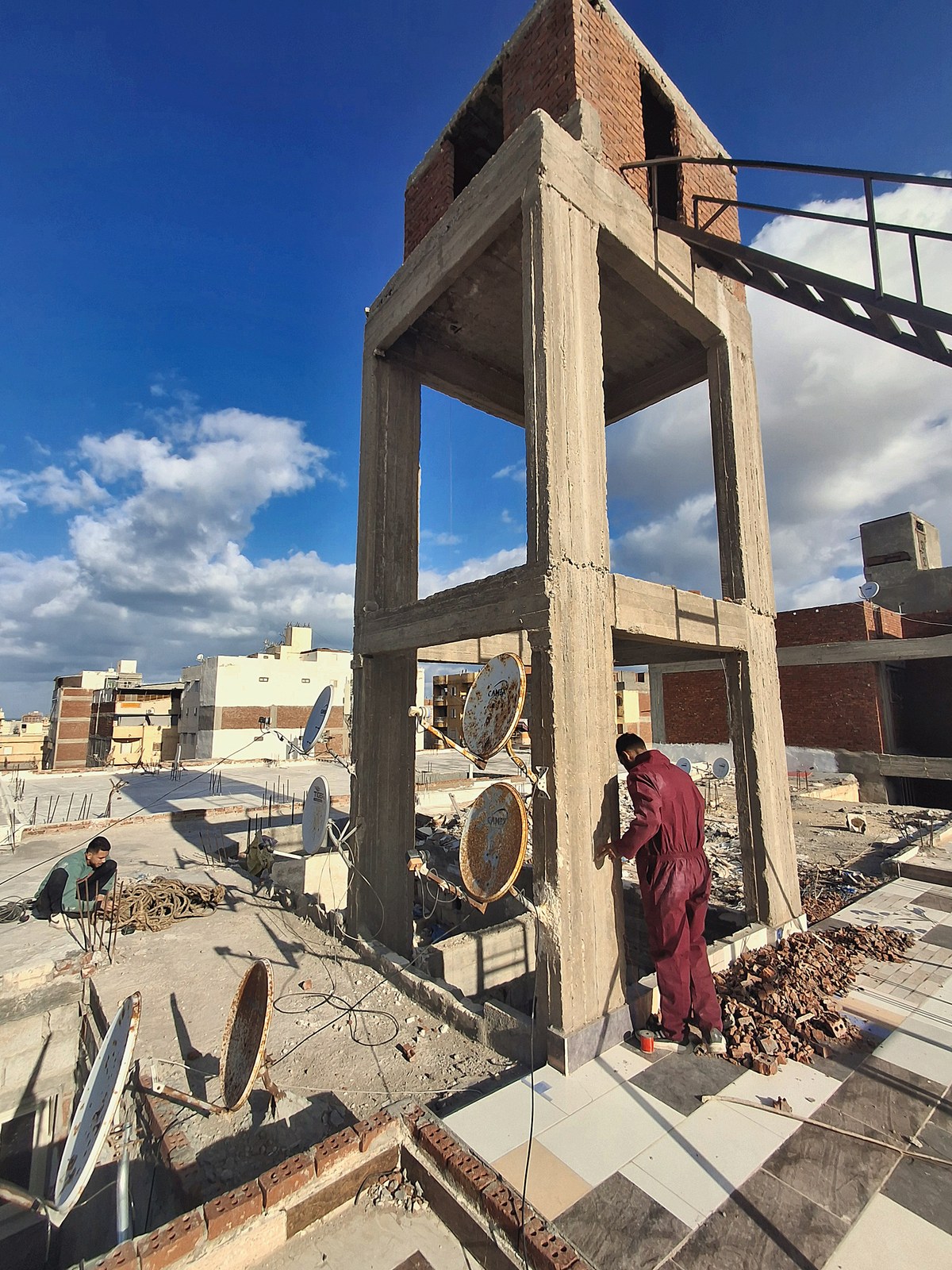 Rooftop machine-room structure — view 1