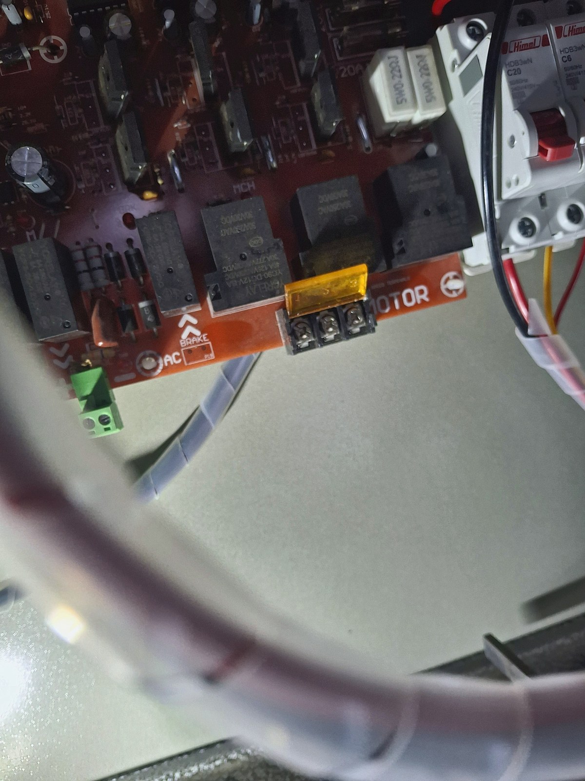 Control cabinet — board detail